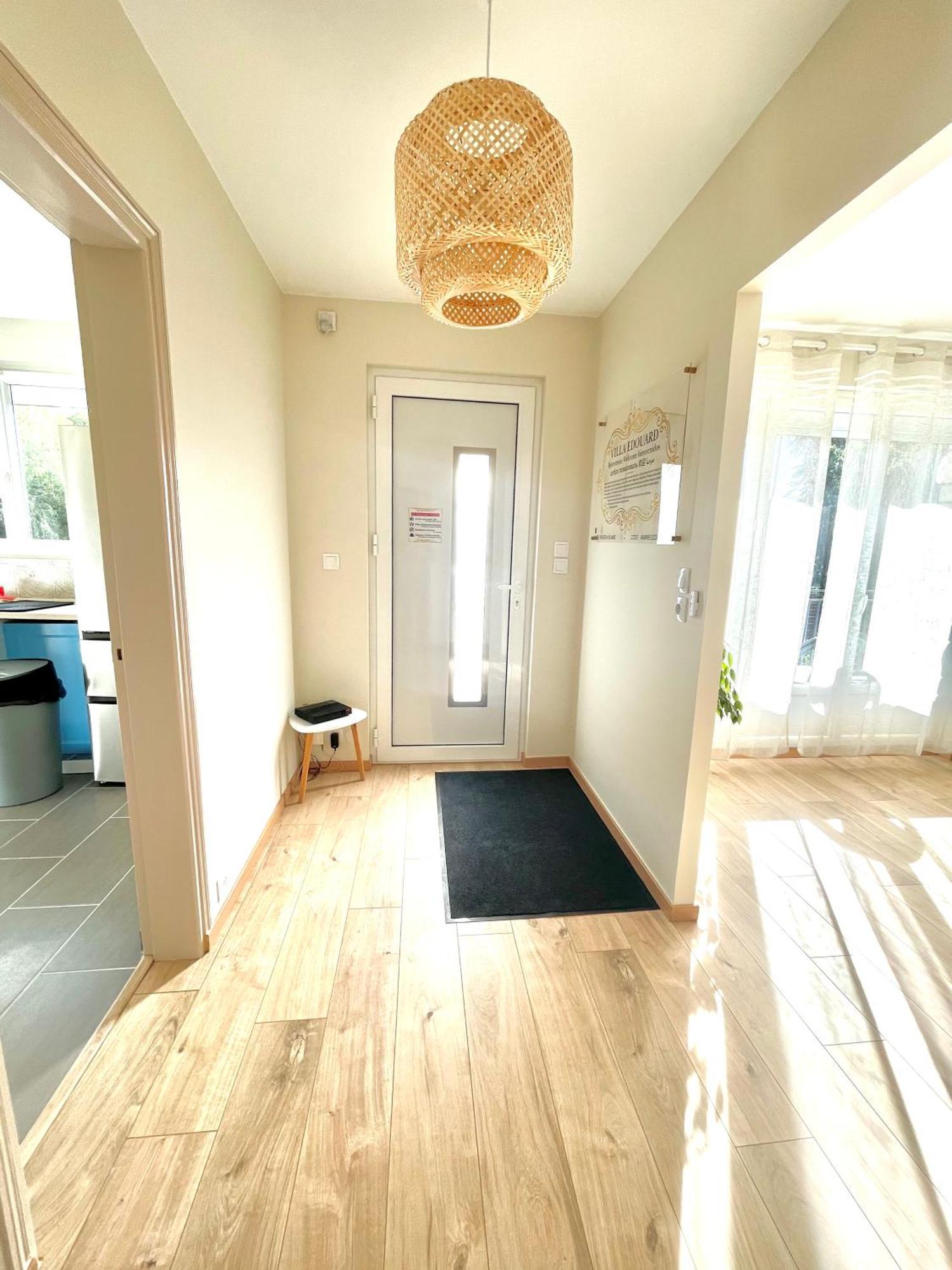 Villa Edouard - 180M2 In Nature & Forest - 20Min Disney - 7Min Airport كلاي سويي المظهر الخارجي الصورة